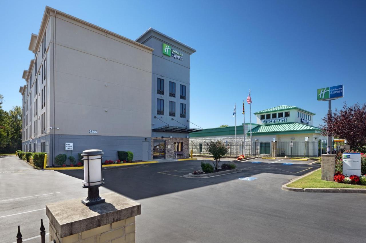 Holiday Inn Express Washington Dc-Bw Parkway By Ihg Hyattsville Esterno foto