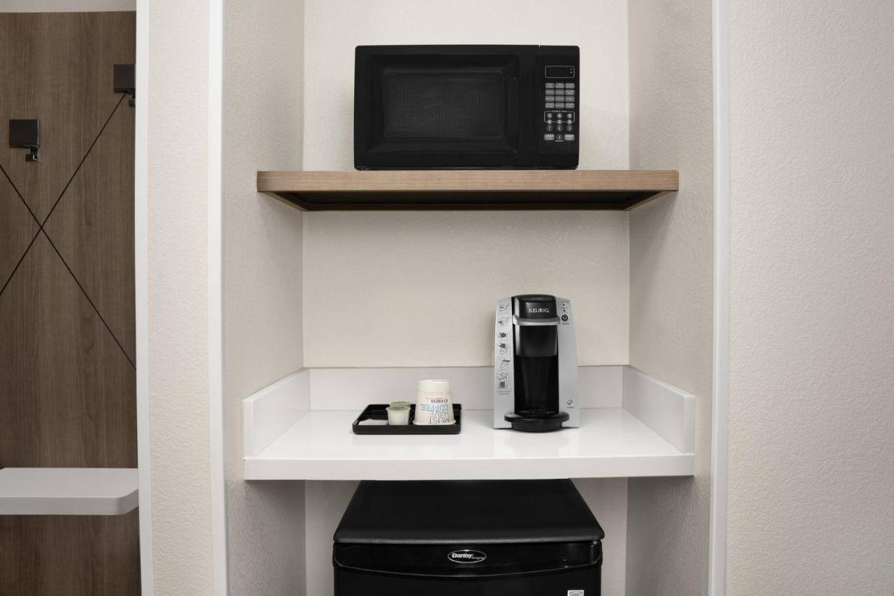 Holiday Inn Express Washington Dc-Bw Parkway By Ihg Hyattsville Esterno foto