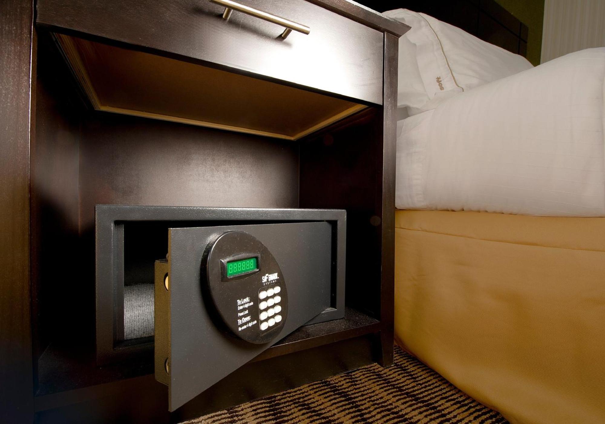 Holiday Inn Express Washington Dc-Bw Parkway By Ihg Hyattsville Esterno foto
